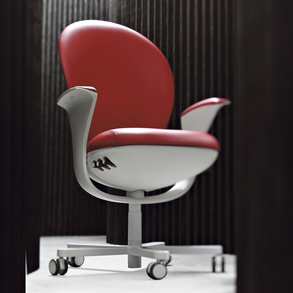seduta direzionale luxy serie bea ergonomica girevole ufficio schienale braccioli regolabile bianco tessuto rosso